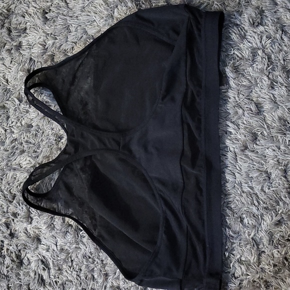 Victoria's Secret Sport Bra - Picture 5 of 10